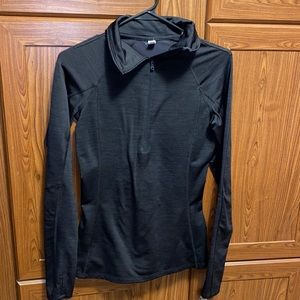 Under Armour Black Pullover